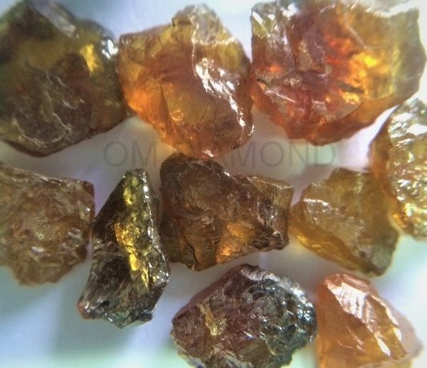 Natural Bi-Colors Rough Diamonds